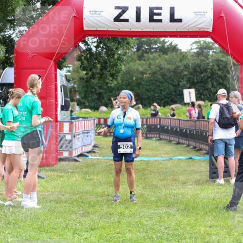 21.06.2026 - 29. Vierlanden-Triathlon Andreas Tolksdorf http://msf.ph/oto/9915626 21.06.2026 11:46:31 Ziel 567 meine-sportfotos.de