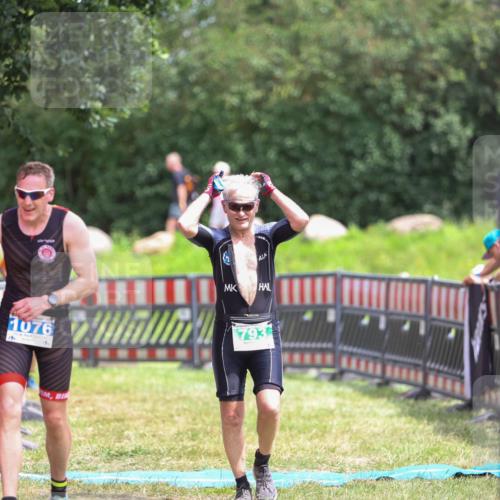21.06.2026 - 29. Vierlanden-Triathlon Andreas Tolksdorf http://msf.ph/oto/9915718 21.06.2026 14:03:43 Ziel 793, 860, 1076 meine-sportfotos.de