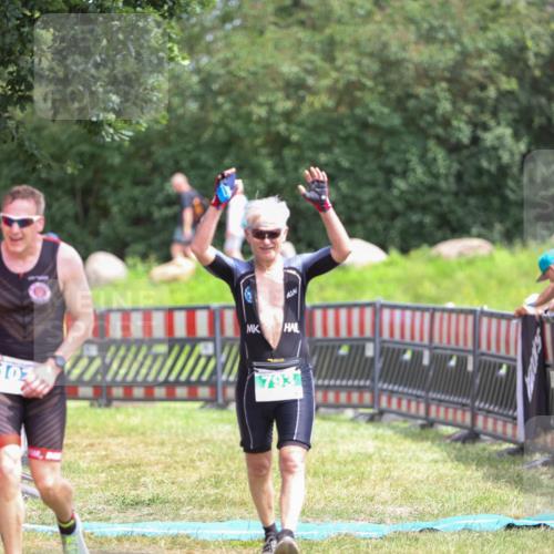 21.06.2026 - 29. Vierlanden-Triathlon Andreas Tolksdorf http://msf.ph/oto/9915721 21.06.2026 14:03:43 Ziel 793, 860, 1076 meine-sportfotos.de