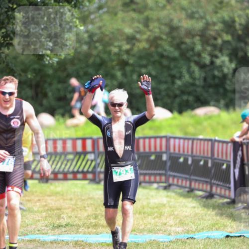 21.06.2026 - 29. Vierlanden-Triathlon Andreas Tolksdorf http://msf.ph/oto/9915723 21.06.2026 14:03:43 Ziel 793, 860, 1076 meine-sportfotos.de