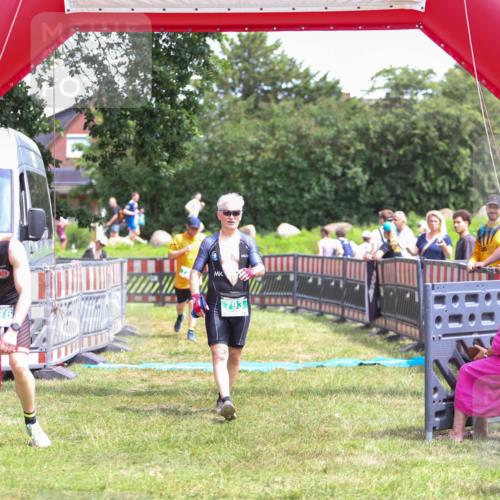 21.06.2026 - 29. Vierlanden-Triathlon Andreas Tolksdorf http://msf.ph/oto/9915732 21.06.2026 14:03:45 Ziel 793, 860, 1076 meine-sportfotos.de