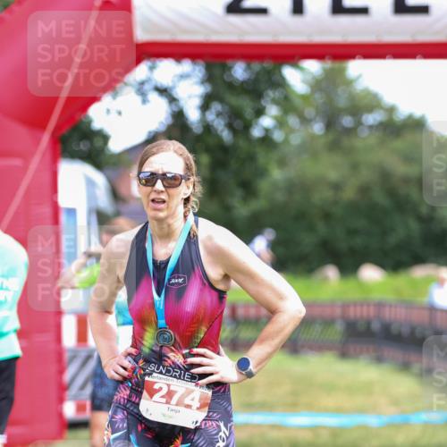 21.06.2026 - 29. Vierlanden-Triathlon Andreas Tolksdorf http://msf.ph/oto/9915797 21.06.2026 14:04:24 Ziel  meine-sportfotos.de