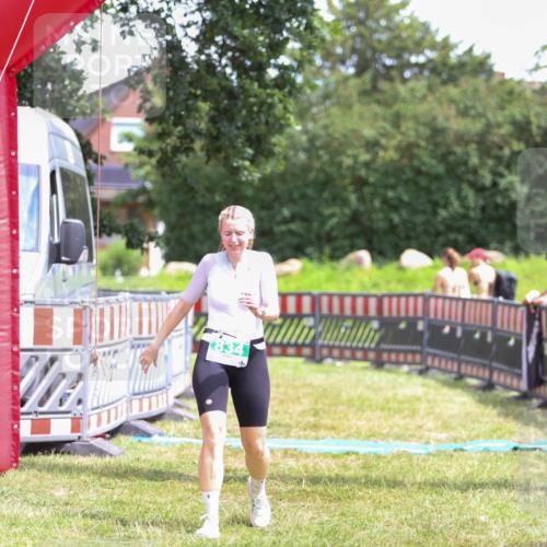 21.06.2026 - 29. Vierlanden-Triathlon Andreas Tolksdorf http://msf.ph/oto/9915823 21.06.2026 14:05:13 Ziel 834, 1030 meine-sportfotos.de