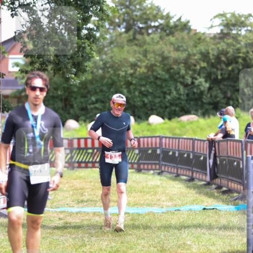 21.06.2026 - 29. Vierlanden-Triathlon Andreas Tolksdorf http://msf.ph/oto/9915833 21.06.2026 14:05:26 Ziel 138, 1030 meine-sportfotos.de