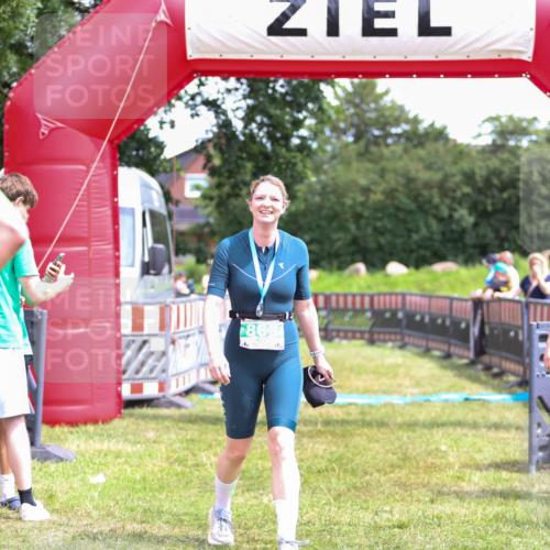 21.06.2026 - 29. Vierlanden-Triathlon Andreas Tolksdorf http://msf.ph/oto/9915867 21.06.2026 14:05:52 Ziel  meine-sportfotos.de