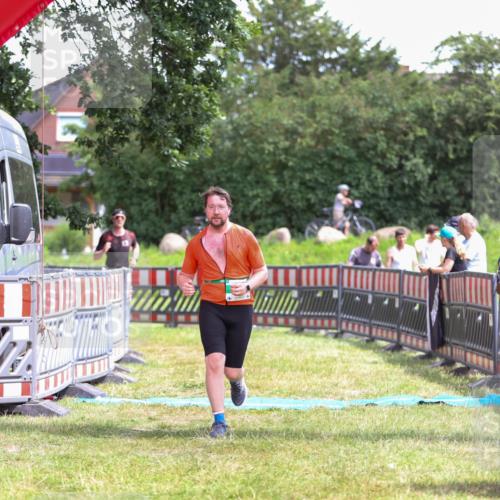 21.06.2026 - 29. Vierlanden-Triathlon Andreas Tolksdorf http://msf.ph/oto/9915874 21.06.2026 14:06:34 Ziel 748, 1073 meine-sportfotos.de