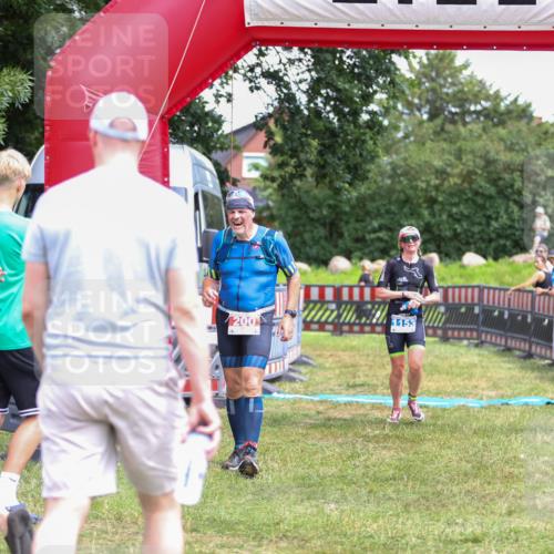 21.06.2026 - 29. Vierlanden-Triathlon Andreas Tolksdorf http://msf.ph/oto/9915961 21.06.2026 14:11:29 Ziel 200, 1153 meine-sportfotos.de