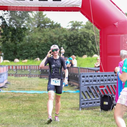 21.06.2026 - 29. Vierlanden-Triathlon Andreas Tolksdorf http://msf.ph/oto/9915969 21.06.2026 14:11:32 Ziel 1153 meine-sportfotos.de