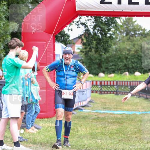 21.06.2026 - 29. Vierlanden-Triathlon Andreas Tolksdorf http://msf.ph/oto/9915973 21.06.2026 14:11:33 Ziel 1153 meine-sportfotos.de