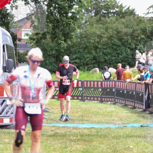 21.06.2026 - 29. Vierlanden-Triathlon Andreas Tolksdorf http://msf.ph/oto/9916008 21.06.2026 14:12:04 Ziel 48, 1083, 1116 meine-sportfotos.de