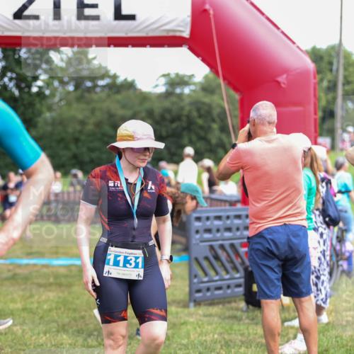 21.06.2026 - 29. Vierlanden-Triathlon Andreas Tolksdorf http://msf.ph/oto/9916075 21.06.2026 14:13:27 Ziel 771, 829, 1128 meine-sportfotos.de