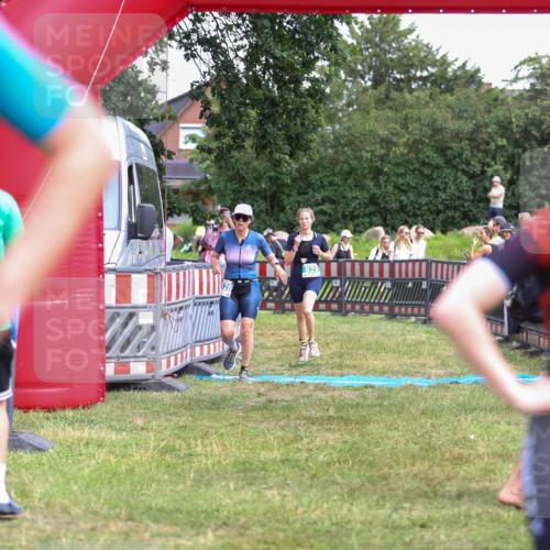 21.06.2026 - 29. Vierlanden-Triathlon Andreas Tolksdorf http://msf.ph/oto/9916077 21.06.2026 14:13:30 Ziel 771, 829, 1128 meine-sportfotos.de