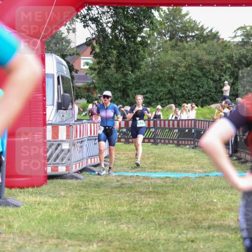 21.06.2026 - 29. Vierlanden-Triathlon Andreas Tolksdorf http://msf.ph/oto/9916079 21.06.2026 14:13:30 Ziel 771, 829, 1128 meine-sportfotos.de