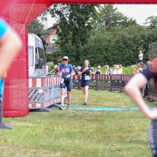21.06.2026 - 29. Vierlanden-Triathlon Andreas Tolksdorf http://msf.ph/oto/9916080 21.06.2026 14:13:30 Ziel 771, 829, 1128 meine-sportfotos.de