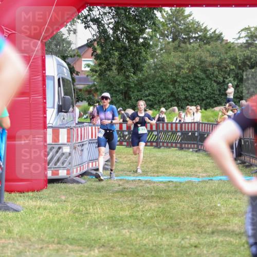 21.06.2026 - 29. Vierlanden-Triathlon Andreas Tolksdorf http://msf.ph/oto/9916081 21.06.2026 14:13:30 Ziel 771, 829, 1128 meine-sportfotos.de