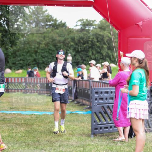 21.06.2026 - 29. Vierlanden-Triathlon Andreas Tolksdorf http://msf.ph/oto/9916097 21.06.2026 14:13:57 Ziel 74, 1112, 1139 meine-sportfotos.de