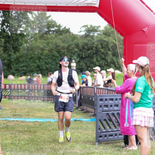 21.06.2026 - 29. Vierlanden-Triathlon Andreas Tolksdorf http://msf.ph/oto/9916100 21.06.2026 14:13:57 Ziel 74, 1112, 1139 meine-sportfotos.de