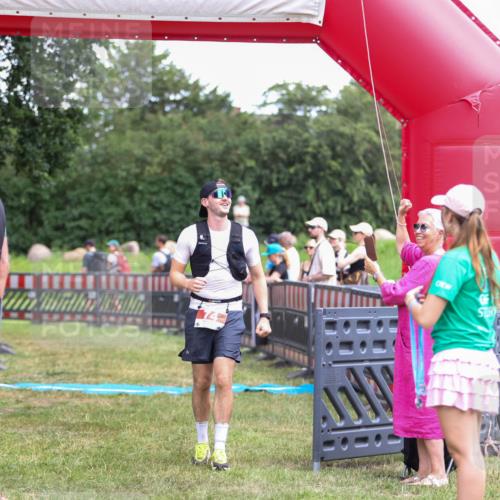 21.06.2026 - 29. Vierlanden-Triathlon Andreas Tolksdorf http://msf.ph/oto/9916102 21.06.2026 14:13:57 Ziel 74, 1112, 1139 meine-sportfotos.de