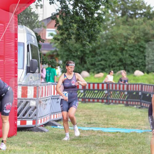 21.06.2026 - 29. Vierlanden-Triathlon Andreas Tolksdorf http://msf.ph/oto/9916135 21.06.2026 14:14:16 Ziel 1114, 1157 meine-sportfotos.de