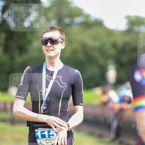 21.06.2026 - 29. Vierlanden-Triathlon Andreas Tolksdorf http://msf.ph/oto/9916165 21.06.2026 14:15:35 Ziel  meine-sportfotos.de