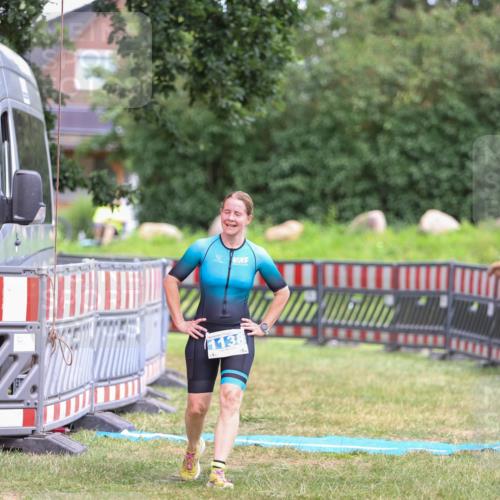 21.06.2026 - 29. Vierlanden-Triathlon Andreas Tolksdorf http://msf.ph/oto/9916183 21.06.2026 14:16:09 Ziel 232, 1138 meine-sportfotos.de