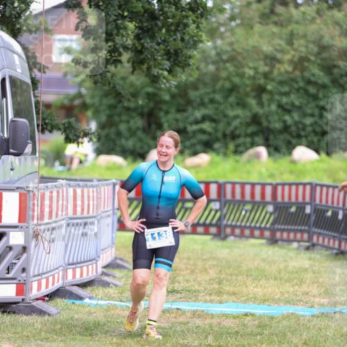 21.06.2026 - 29. Vierlanden-Triathlon Andreas Tolksdorf http://msf.ph/oto/9916184 21.06.2026 14:16:09 Ziel 232, 1138 meine-sportfotos.de
