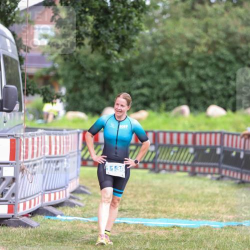 21.06.2026 - 29. Vierlanden-Triathlon Andreas Tolksdorf http://msf.ph/oto/9916187 21.06.2026 14:16:09 Ziel 232, 1138 meine-sportfotos.de