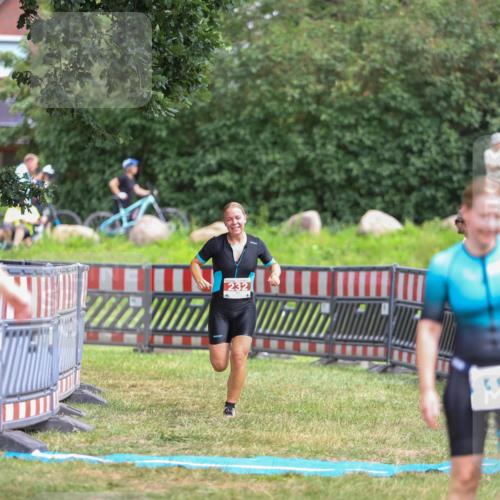 21.06.2026 - 29. Vierlanden-Triathlon Andreas Tolksdorf http://msf.ph/oto/9916189 21.06.2026 14:16:13 Ziel 232 meine-sportfotos.de