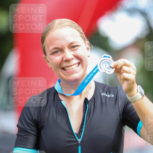 21.06.2026 - 29. Vierlanden-Triathlon Andreas Tolksdorf http://msf.ph/oto/9916208 21.06.2026 14:16:25 Ziel 1147 meine-sportfotos.de