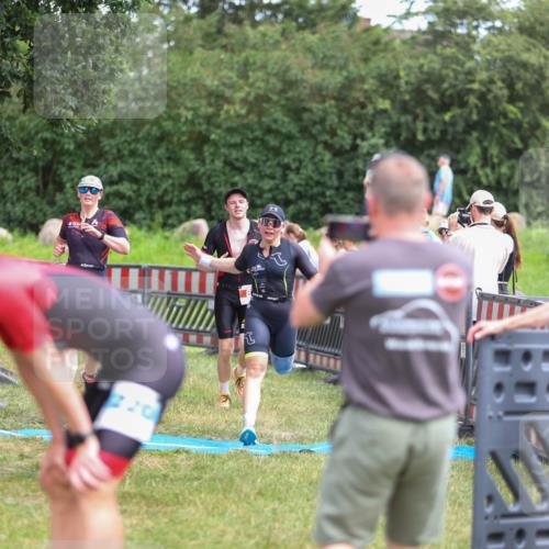 21.06.2026 - 29. Vierlanden-Triathlon Andreas Tolksdorf http://msf.ph/oto/9916279 21.06.2026 14:17:14 Ziel 89, 1129, 1155, 1173 meine-sportfotos.de