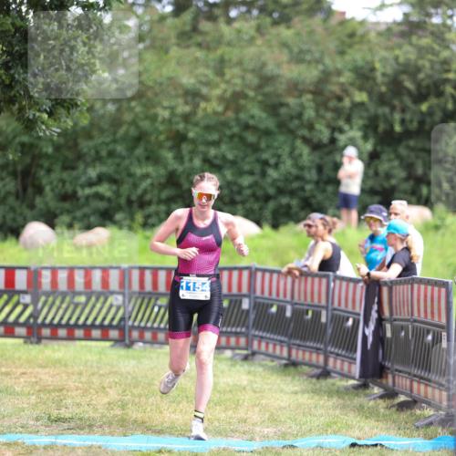 21.06.2026 - 29. Vierlanden-Triathlon Andreas Tolksdorf http://msf.ph/oto/9916282 21.06.2026 14:17:53 Ziel 1154 meine-sportfotos.de