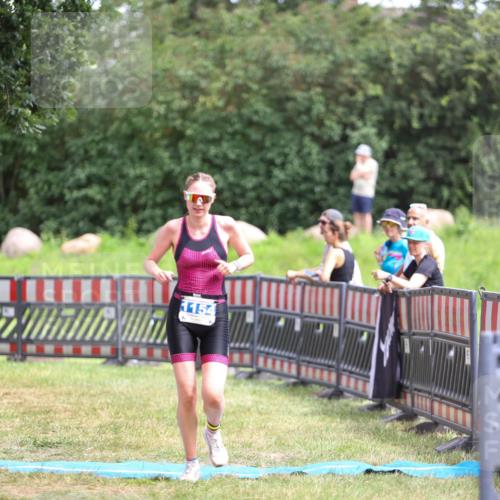 21.06.2026 - 29. Vierlanden-Triathlon Andreas Tolksdorf http://msf.ph/oto/9916291 21.06.2026 14:17:53 Ziel 1154 meine-sportfotos.de