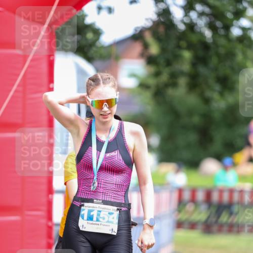 21.06.2026 - 29. Vierlanden-Triathlon Andreas Tolksdorf http://msf.ph/oto/9916293 21.06.2026 14:18:01 Ziel  meine-sportfotos.de