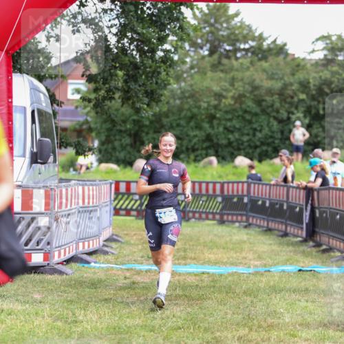 21.06.2026 - 29. Vierlanden-Triathlon Andreas Tolksdorf http://msf.ph/oto/9916302 21.06.2026 14:18:14 Ziel 1164 meine-sportfotos.de