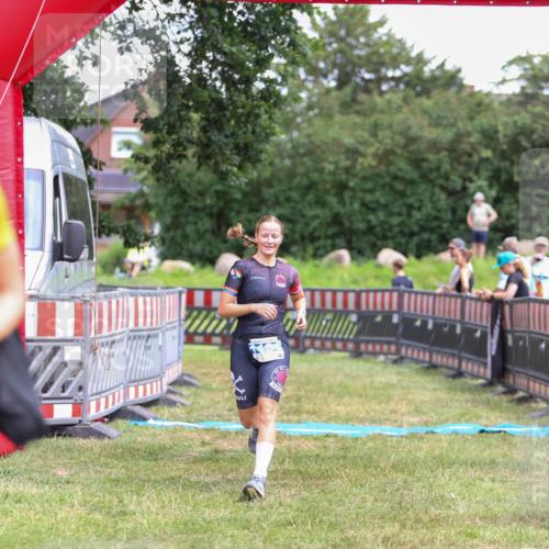 21.06.2026 - 29. Vierlanden-Triathlon Andreas Tolksdorf http://msf.ph/oto/9916303 21.06.2026 14:18:14 Ziel 1164 meine-sportfotos.de