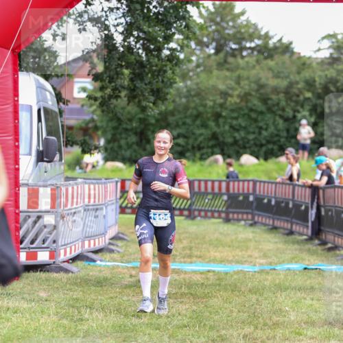 21.06.2026 - 29. Vierlanden-Triathlon Andreas Tolksdorf http://msf.ph/oto/9916307 21.06.2026 14:18:15 Ziel 1164 meine-sportfotos.de