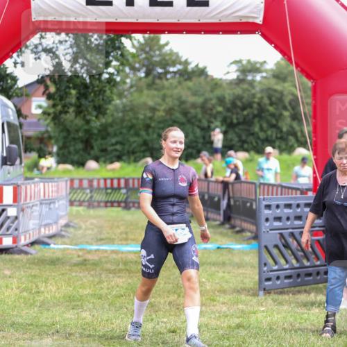 21.06.2026 - 29. Vierlanden-Triathlon Andreas Tolksdorf http://msf.ph/oto/9916312 21.06.2026 14:18:17 Ziel 1164 meine-sportfotos.de