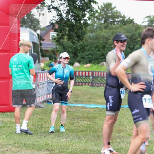 21.06.2026 - 29. Vierlanden-Triathlon Andreas Tolksdorf http://msf.ph/oto/9916395 21.06.2026 14:30:42 Ziel 183, 1137, 1172, 1180 meine-sportfotos.de