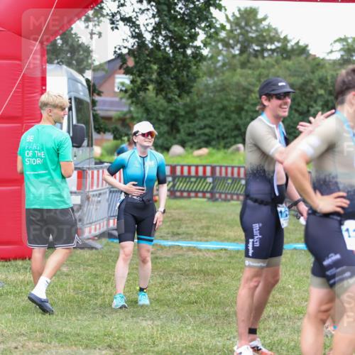 21.06.2026 - 29. Vierlanden-Triathlon Andreas Tolksdorf http://msf.ph/oto/9916398 21.06.2026 14:30:42 Ziel 183, 1137, 1172, 1180 meine-sportfotos.de