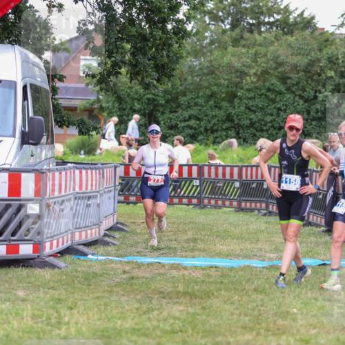 21.06.2026 - 29. Vierlanden-Triathlon Andreas Tolksdorf http://msf.ph/oto/9916438 21.06.2026 14:31:23 Ziel 277 meine-sportfotos.de