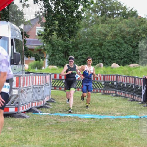21.06.2026 - 29. Vierlanden-Triathlon Andreas Tolksdorf http://msf.ph/oto/9916475 21.06.2026 14:31:44 Ziel 1125, 1200 meine-sportfotos.de