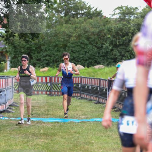 21.06.2026 - 29. Vierlanden-Triathlon Andreas Tolksdorf http://msf.ph/oto/9916481 21.06.2026 14:31:45 Ziel 1125, 1200 meine-sportfotos.de