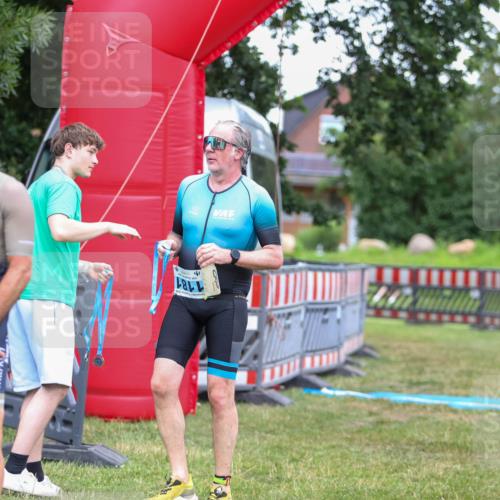 21.06.2026 - 29. Vierlanden-Triathlon Andreas Tolksdorf http://msf.ph/oto/9916577 21.06.2026 14:35:38 Ziel 1096, 1181 meine-sportfotos.de