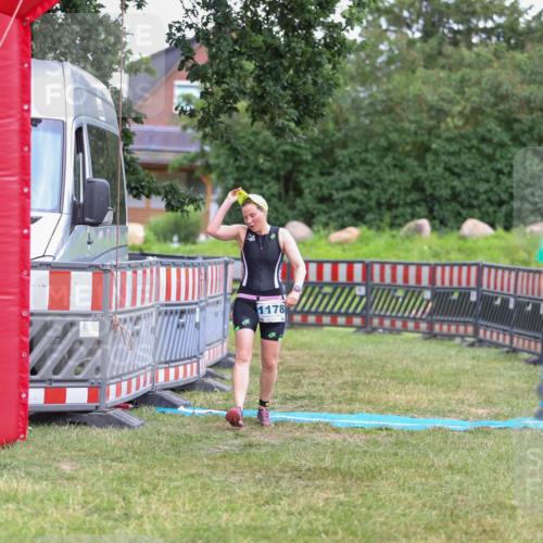 21.06.2026 - 29. Vierlanden-Triathlon Andreas Tolksdorf http://msf.ph/oto/9916594 21.06.2026 14:36:25 Ziel 228, 1178 meine-sportfotos.de