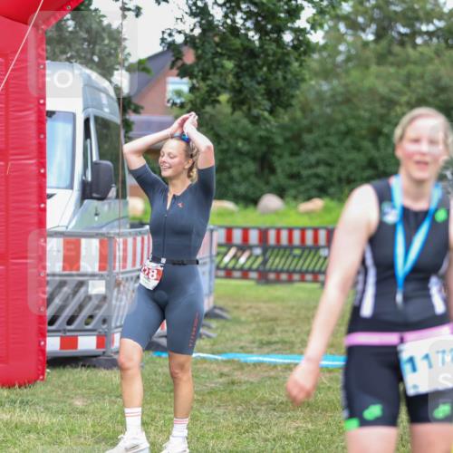 21.06.2026 - 29. Vierlanden-Triathlon Andreas Tolksdorf http://msf.ph/oto/9916624 21.06.2026 14:36:39 Ziel 228 meine-sportfotos.de