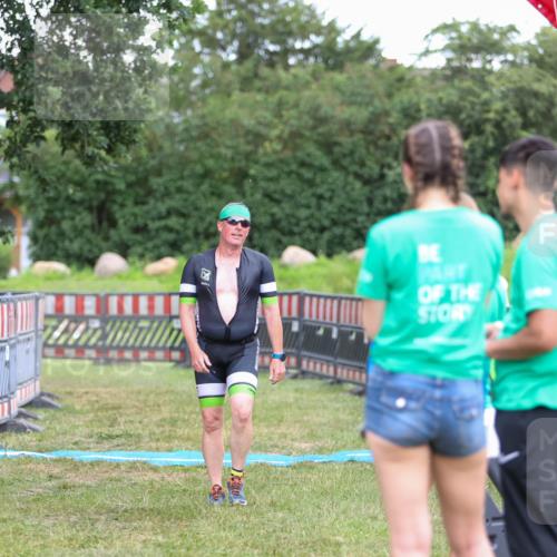 21.06.2026 - 29. Vierlanden-Triathlon Andreas Tolksdorf http://msf.ph/oto/9916650 21.06.2026 14:37:13 Ziel 1174, 1210 meine-sportfotos.de