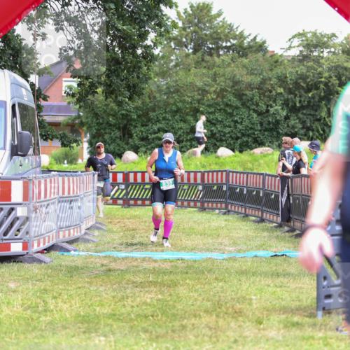 21.06.2026 - 29. Vierlanden-Triathlon Andreas Tolksdorf http://msf.ph/oto/9916711 21.06.2026 14:41:35 Ziel 836, 1202 meine-sportfotos.de