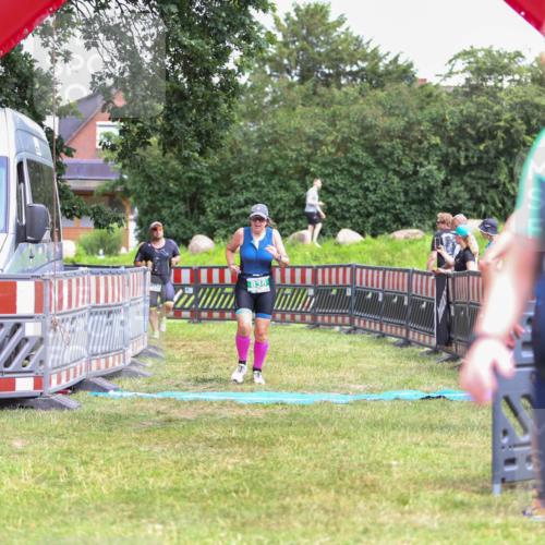 21.06.2026 - 29. Vierlanden-Triathlon Andreas Tolksdorf http://msf.ph/oto/9916712 21.06.2026 14:41:35 Ziel 836, 1202 meine-sportfotos.de