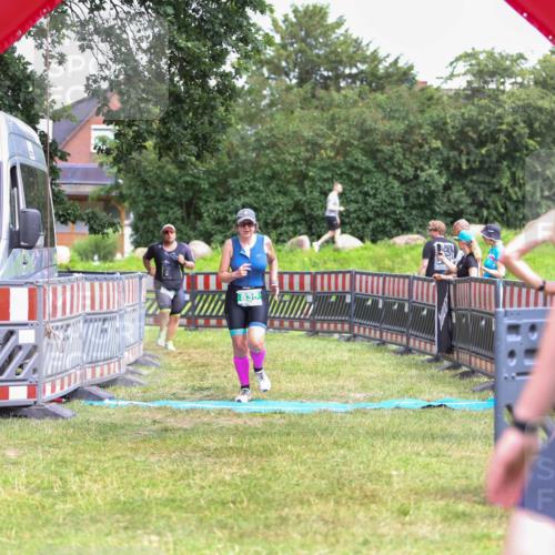 21.06.2026 - 29. Vierlanden-Triathlon Andreas Tolksdorf http://msf.ph/oto/9916720 21.06.2026 14:41:35 Ziel 836, 1202 meine-sportfotos.de