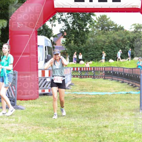 21.06.2026 - 29. Vierlanden-Triathlon Andreas Tolksdorf http://msf.ph/oto/9916761 21.06.2026 14:42:50 Ziel 249 meine-sportfotos.de